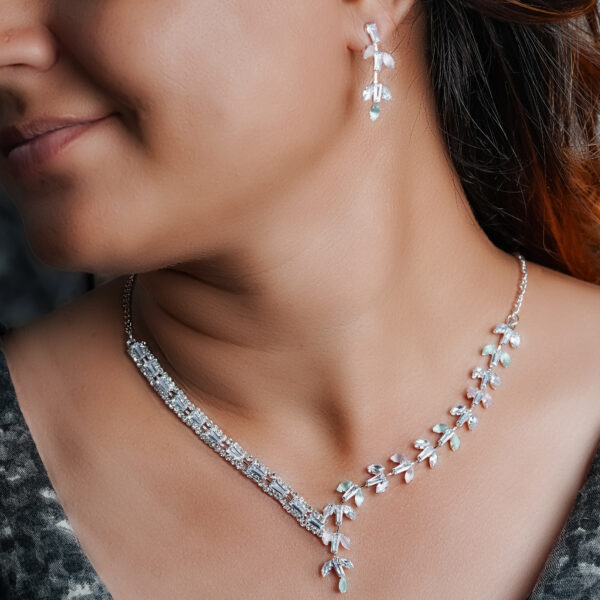 NECKLACE-9003_4-1.jpg