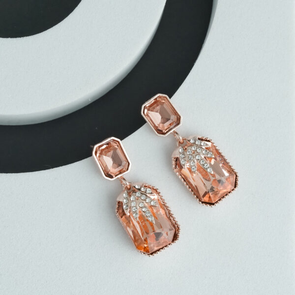 JUMKA_0321_3-1.jpg JUMKA_0321_3-1.jpg