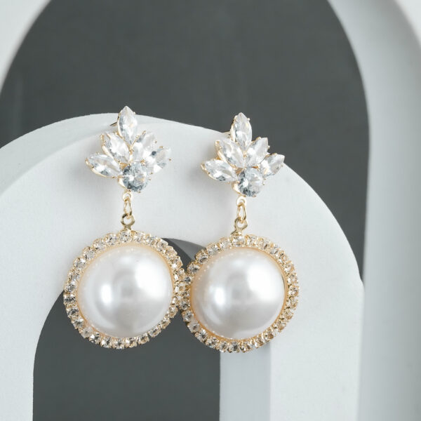 JUMKA_0332_3-1.jpg JUMKA_0332_3-1.jpg