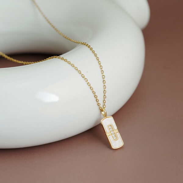 NECKLACE_9042_3-1.jpg NECKLACE_9042_3-1.jpg