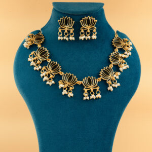 Crafted Necklaces (NECKLACE 9053)
