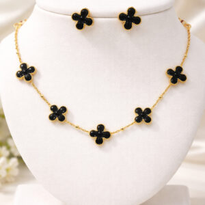 Minimal Black Clover Pendant Necklace with Stud Earrings For Women and Girls