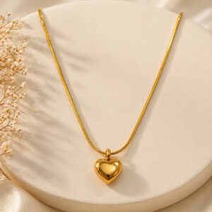 Trendy Gold Finish Heart Pendant Necklace Daily Wear For Women and Girls