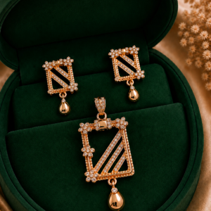 Designer Buti-pendant Set for women and Girls.