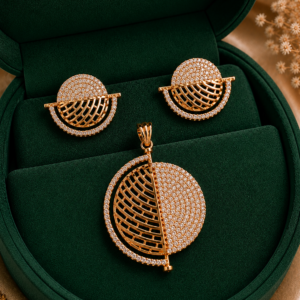 Designer Buti-pendant Set for women and Girls.