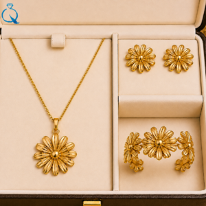 Gold-Plated Floral Necklace & Bracelet Jewellery Set.