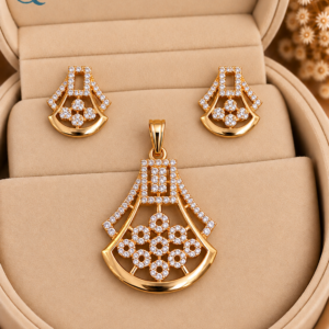 Designer Buti-pendant Set for women and Girls.