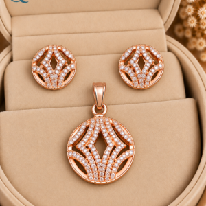 Designer Buti-pendant Set for women and Girls.