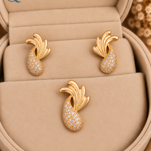 Designer Buti-pendant Set for women and Girls.