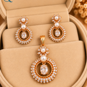 Designer Buti-pendant Set for women and Girls.